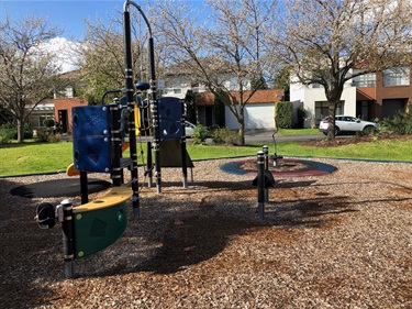 Landsdowne Circuit Reserve playground