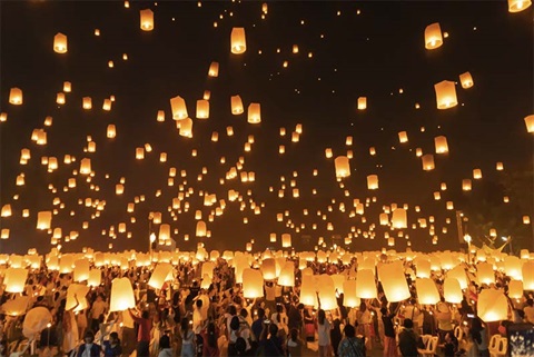 People release sky floating lanterns