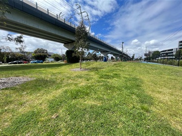 Centre Road Railway West open space