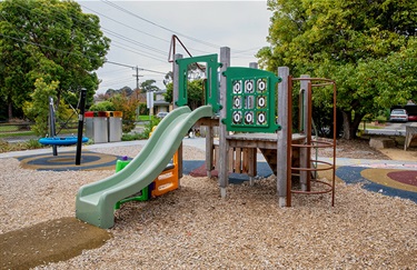 Westerfield Drive Reserve playspace