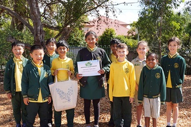 Planting - Syndal South Primary School