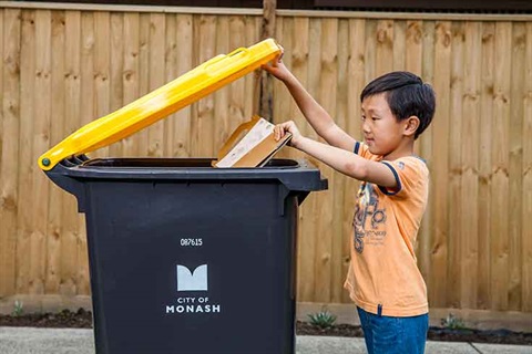 Recycling bin