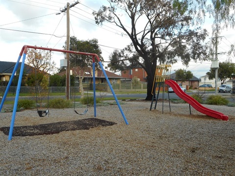 Dunoon Street Reserve playground